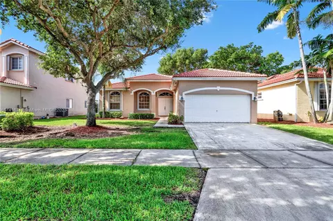 2380 SE 5th Ct, Homestead, FL 33033
