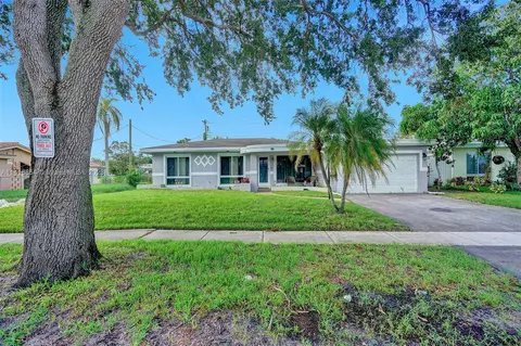 1093 Long Island Ave, Fort Lauderdale, FL 33312