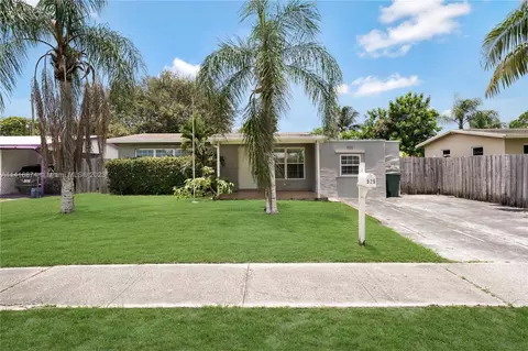 525 SW 22nd Ave, Fort Lauderdale, FL 33312