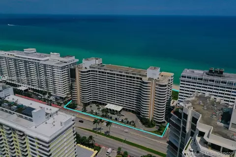 5555 Collins Ave #3A, Miami Beach, FL 33140