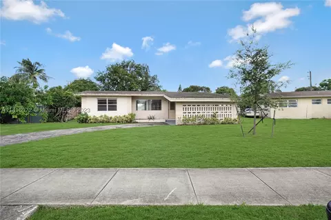 920 NE 50th Ct, Pompano Beach, FL 33064