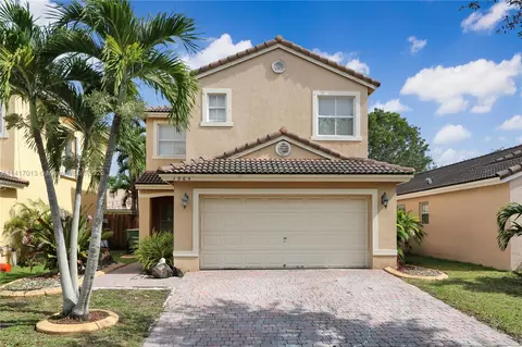 1964 SE 10th St, Homestead, FL 33035