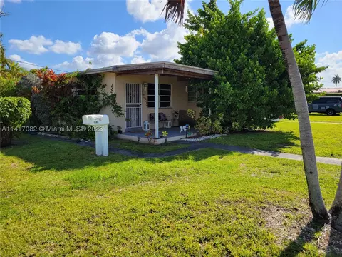 1535 SW 70th Ave, Miami, FL 33144
