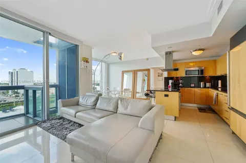 6899 Collins Ave #803, Miami Beach, FL 33141