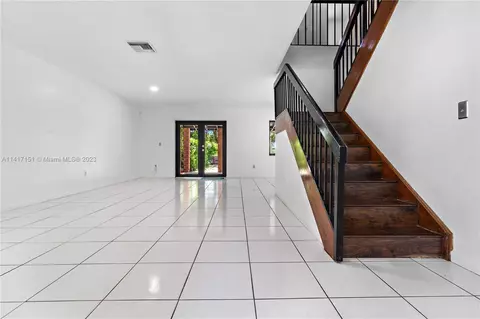 9435 SW 151st Ave, Miami, FL 33196