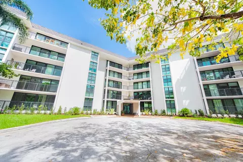 1301 River Reach Dr #114, Fort Lauderdale, FL 33315