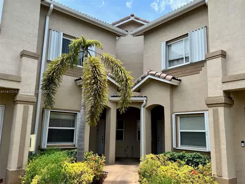 2242 SE 26th Ln #2242, Homestead, FL 33035