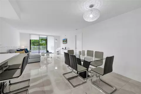 3300 NE 192nd St #402, Aventura, FL 33180