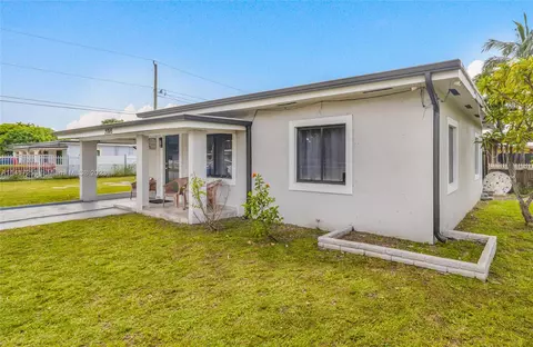 2845 NW 95th St, Miami, FL 33147