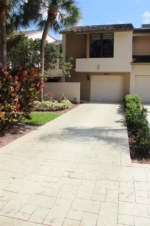 6012 Glendale Dr, Boca Raton, FL 33433