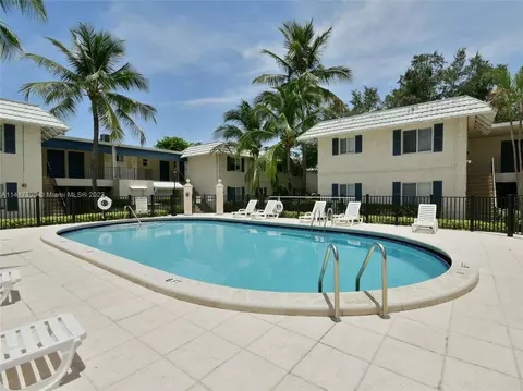 8609 SW 68th Ct #5, Pinecrest, FL 33156 photo 14