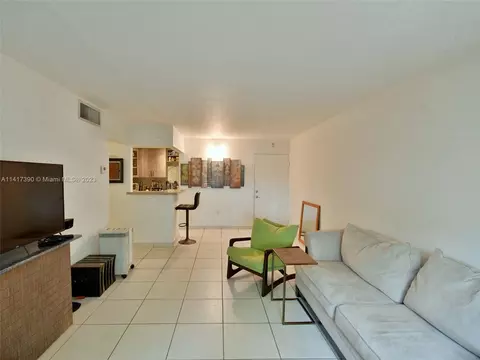 8609 SW 68th Ct #5, Pinecrest, FL 33156 photo 6