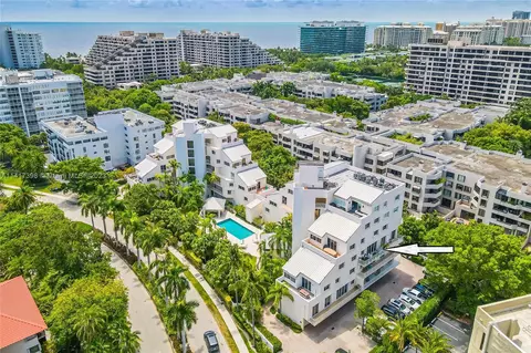 50 Ocean Lane Dr #303, Key Biscayne, FL 33149