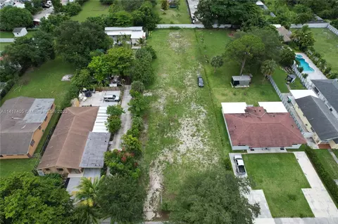 Nnn NW 47 Ave, Miami Gardens, FL 33054