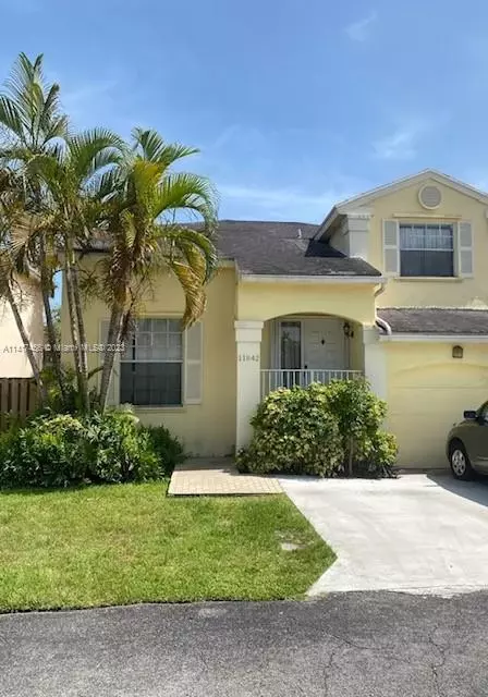 11842 SW 102nd St, Miami, FL 33186