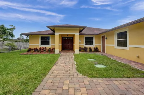 00 W Tree Dr, Lake Worth, FL 33467