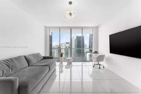1111 SW 1st Ave #LPH3824-N, Miami, FL 33130