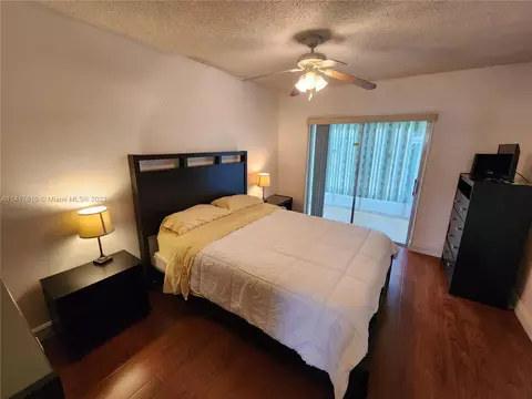 7300 NW 4th Pl #204, Margate, FL 33063