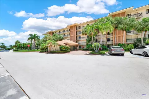 2601 Marina Isle Way #304, Jupiter, FL 33477