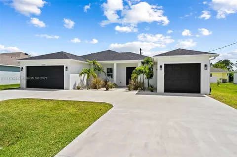 2385 SW Import Dr, Port Saint Lucie, FL 34953