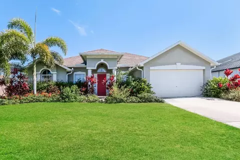 1125 SW Gaffney Ave, Port Saint Lucie, FL 34953
