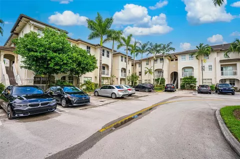 11401 NW 89th St #103, Doral, FL 33178