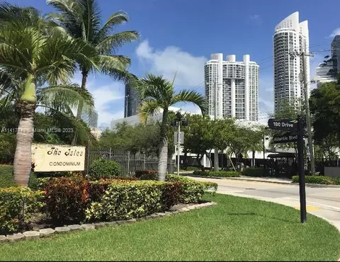 250 181st Dr #103, Sunny Isles Beach, FL 33160