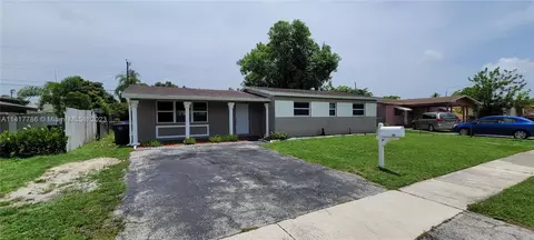 321 N 67th Ave, Hollywood, FL 33024