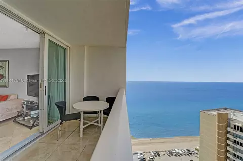 3140 S Ocean Dr #2402, Hallandale Beach, FL 33009