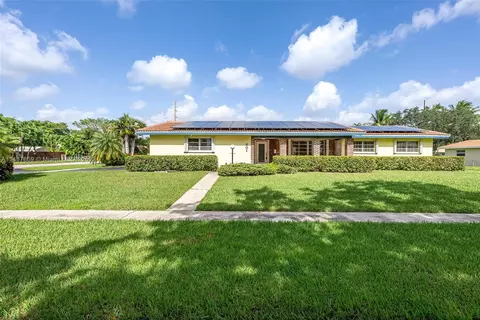 801 NW 75th Ter, Plantation, FL 33317