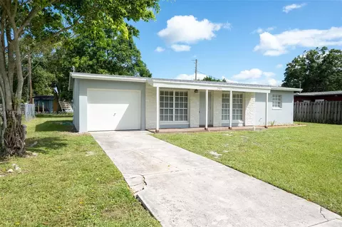 2184 SW 2nd St SW, Vero Beach, FL 32962