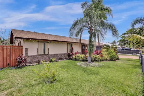 3343 Artesian Dr, Lake Worth, FL 33462