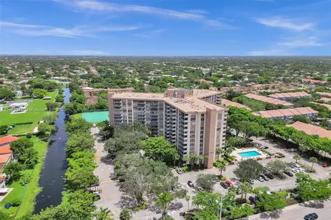 10777 W Sample Rd #614, Coral Springs, FL 33065