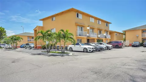 7965 W 30th Ct #205, Hialeah, FL 33018