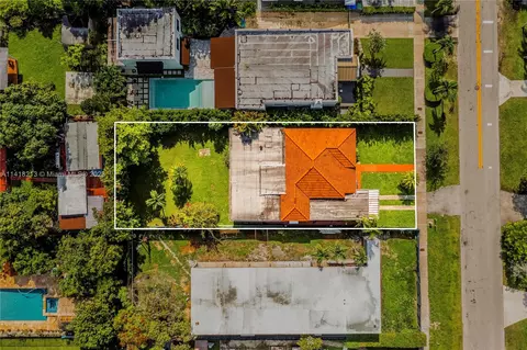 2543 SW 14th St, Miami, FL 33145