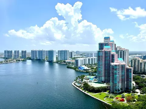 3530 Mystic Pointe Dr #PH04, Aventura, FL 33180