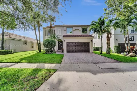 5031 SW 163rd Ave, Miramar, FL 33027