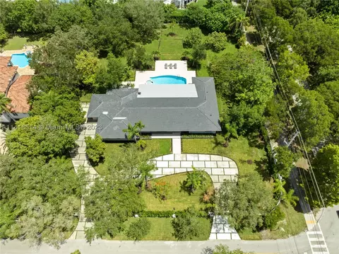 5705 SW 114th Ter, Pinecrest, FL 33156 photo 1