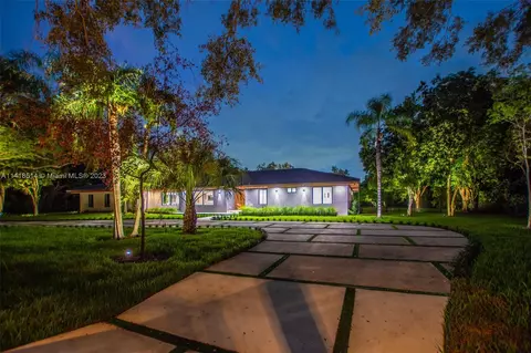 5705 SW 114th Ter, Pinecrest, FL 33156 photo 4
