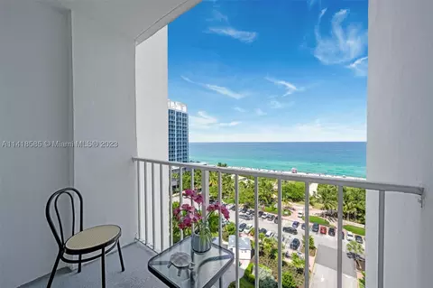 6450 Collins Ave #1202, Miami Beach, FL 33141