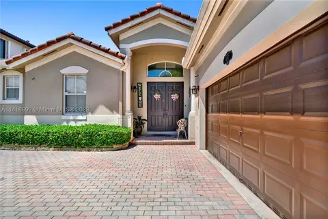 14977 SW 12th Ln, Miami, FL 33194