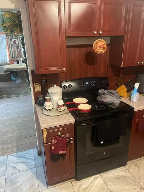 6340 SW 68th St, South Miami, FL 33143 photo 6
