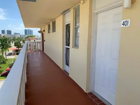2999 Point East Dr #C-401, Aventura, FL 33160