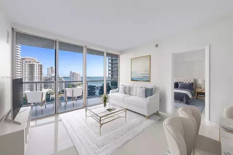 465 Brickell Ave #1605, Miami, FL 33131