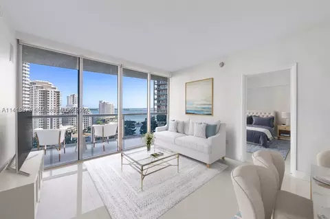 465 Brickell Ave #1605, Miami, FL 33131