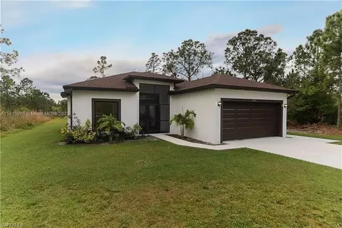 2554 68th Ave NE, Naples, FL 34120