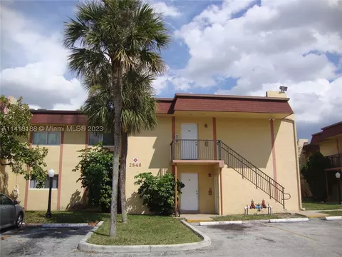 2846 NW 55th Ave #2B, Lauderhill, FL 33313