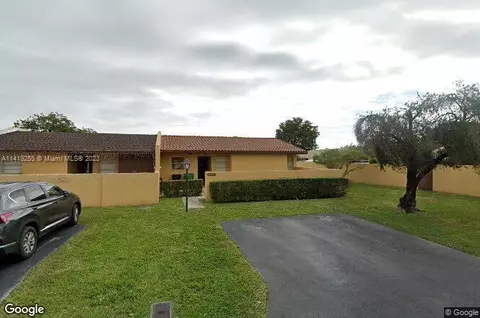 8519 SW 147th Pl, Miami, FL 33193