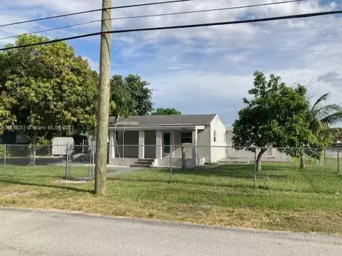 21801 SW 111th Ave, Miami, FL 33170