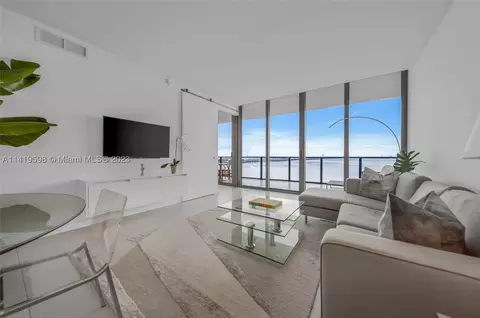 3131 NE 7th Ave #702, Miami, FL 33137